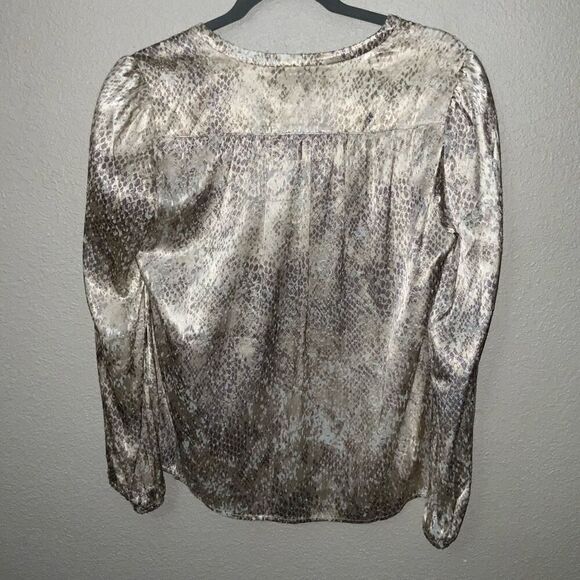 Tommy Bahama Glittering Sea Long Sleeve Top - Picture 7 of 9